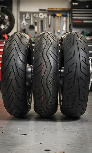 3 typy motorkářských pneumatik